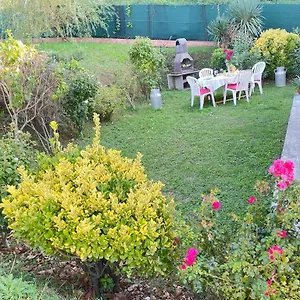 casa-luciana.hotels-rhonealpes.com/