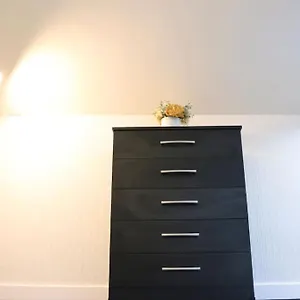 https://peaceful-2-bed-house-free-wifi-and-parking.yorkshirehotels.net